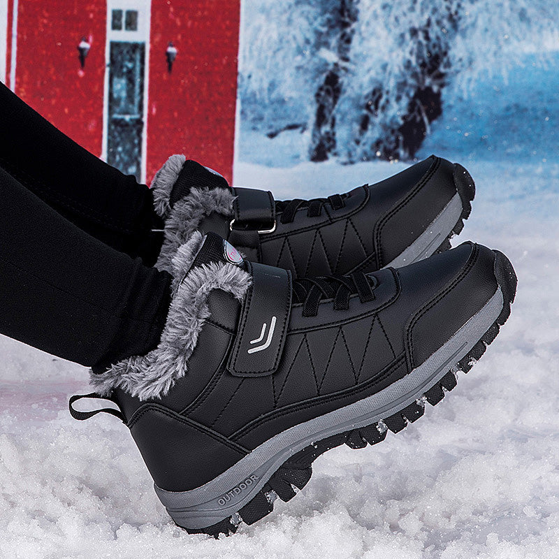 WiseFeet - Ergonomic Winter Walking Shoes